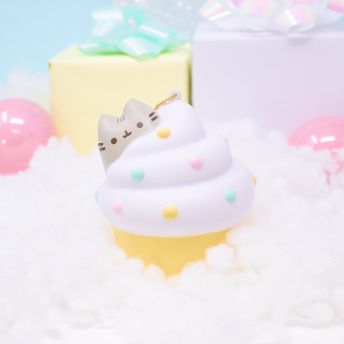 hamee_us's tweet photo. You deserve it! Get a sweet treat with Pusheen 🧁
Shop Now:https://t.co/SXcAThBP6L
.
.
.
.
.
#HameeUS #Pusheen #Pusheenthecat #squishy #squishytoy #collectable #slowrising #cupcake #sweets #cute #kawaii #toys #instagood #gifts #kidgifts https://t.co/ruoylnrNr7