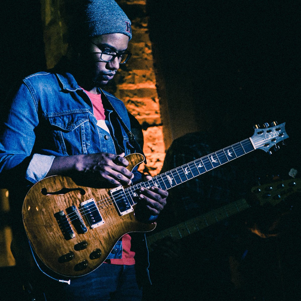 prsguitars's tweet photo. Today we’re excited to announce the full roster of 2021 PRS Pulse Artists! The Pulse Artist program exists to discover and support emerging PRS players who are out there making waves in their local music scenes. Read more and meet the artists here: https://t.co/XXbmXnPu52 https://t.co/XEIqVoCT4o