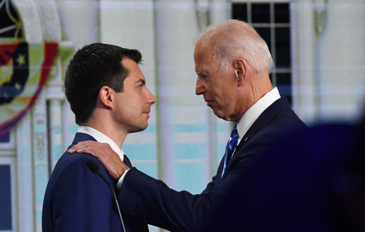 intheunion2020's tweet photo. 🇺🇸🚨 #BREAKING
Pete #Buttigieg farà parte dell’amministrazione #Biden: sarà il prossimo Segretario dei Trasporti https://t.co/ijdfxtrINa
