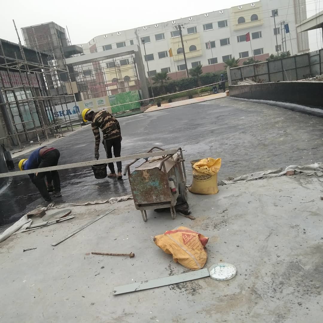 Hydroshieldproj's tweet photo. Polyurethane waterproofing work is in progress at podium level, deck slab areas.
Contact us for further inquiries:- 09990920790, 09560360225
#Hydroshieldprojects #waterproofingexperts #polyurethanecoating #swimmingpoolwaterproofing #podiumwaterproofing #waterproofingsolutions https://t.co/EIM1q2kMpc