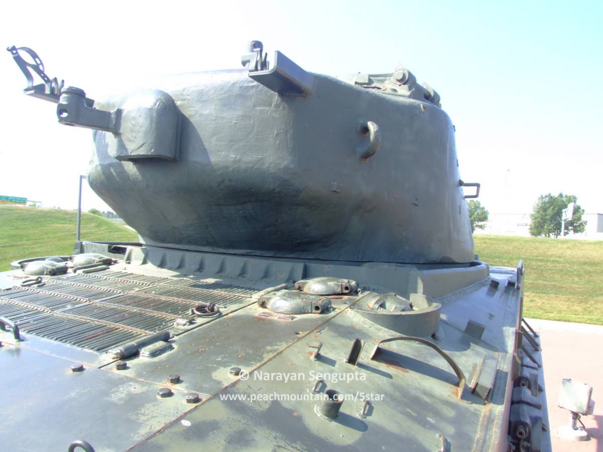  #tankTuesday - IDing tanks. Here is the next one, a Sherman: