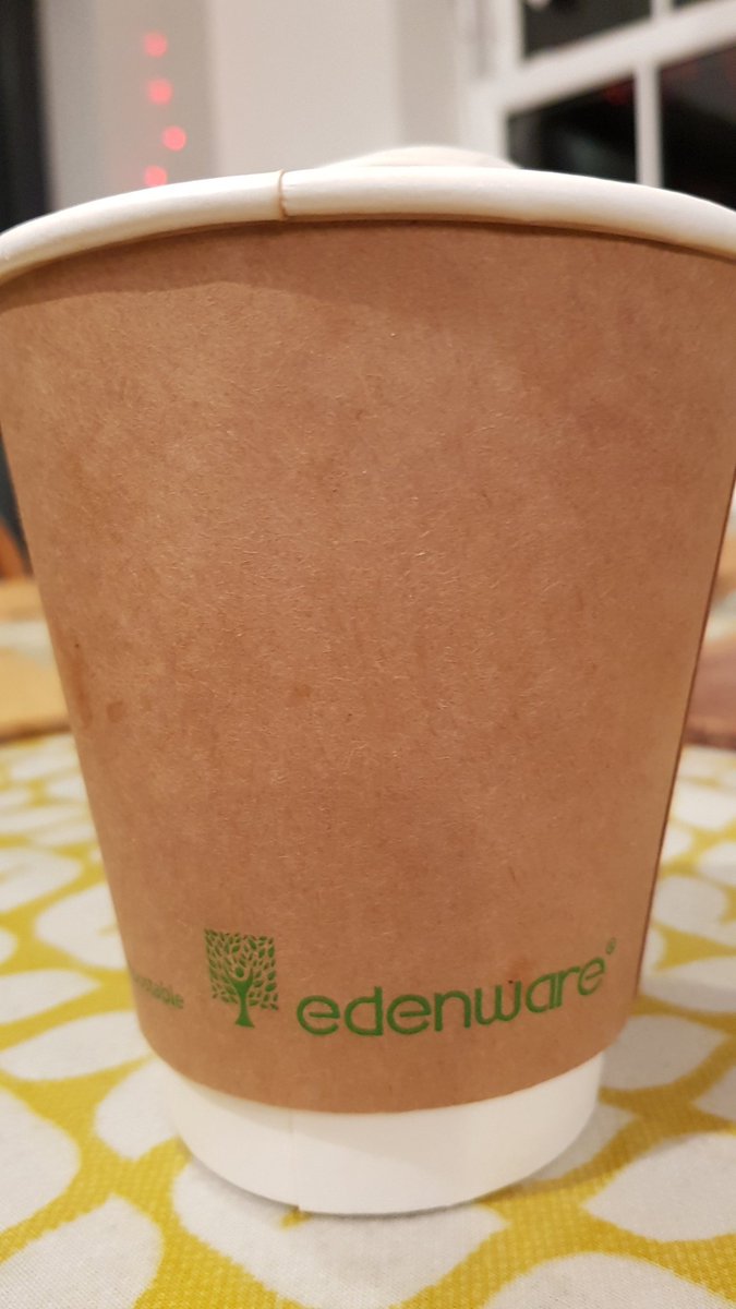 WhitelawCraig's tweet photo. Hi @sandwellcouncil, can you tell me if these compostable #edenware coffee cups can be put in the green bin? https://t.co/PqkTBuEhW3