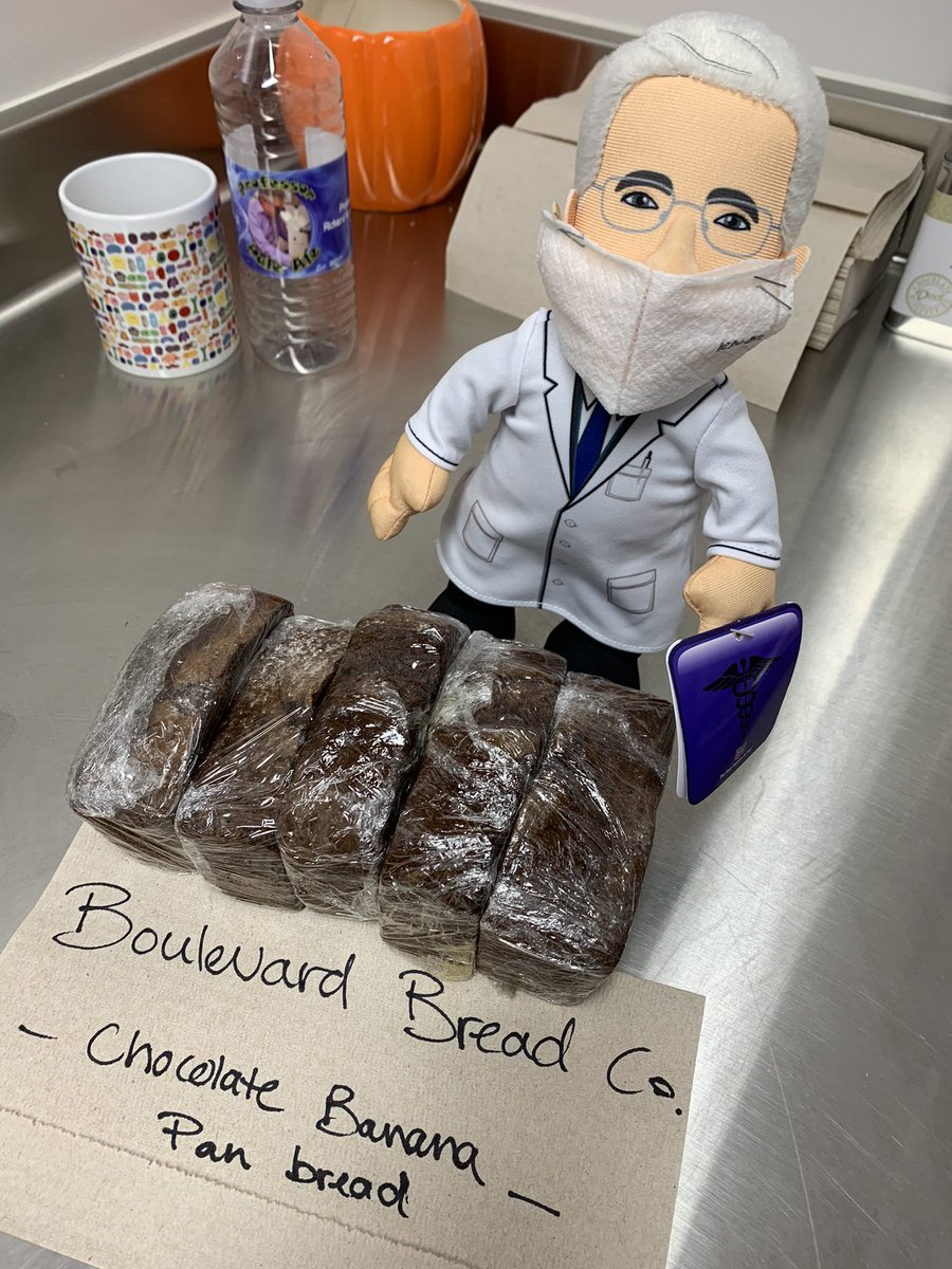 DrLcbl's tweet photo. I helped pass out the sweet treats that Emily brought in today! #followfauciforfun #LCBLab #LabHumor https://t.co/ZBIIuHHALP