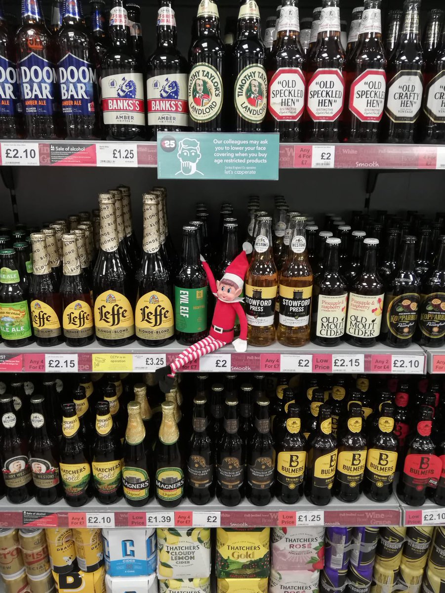 Sarah Roberts tweet media