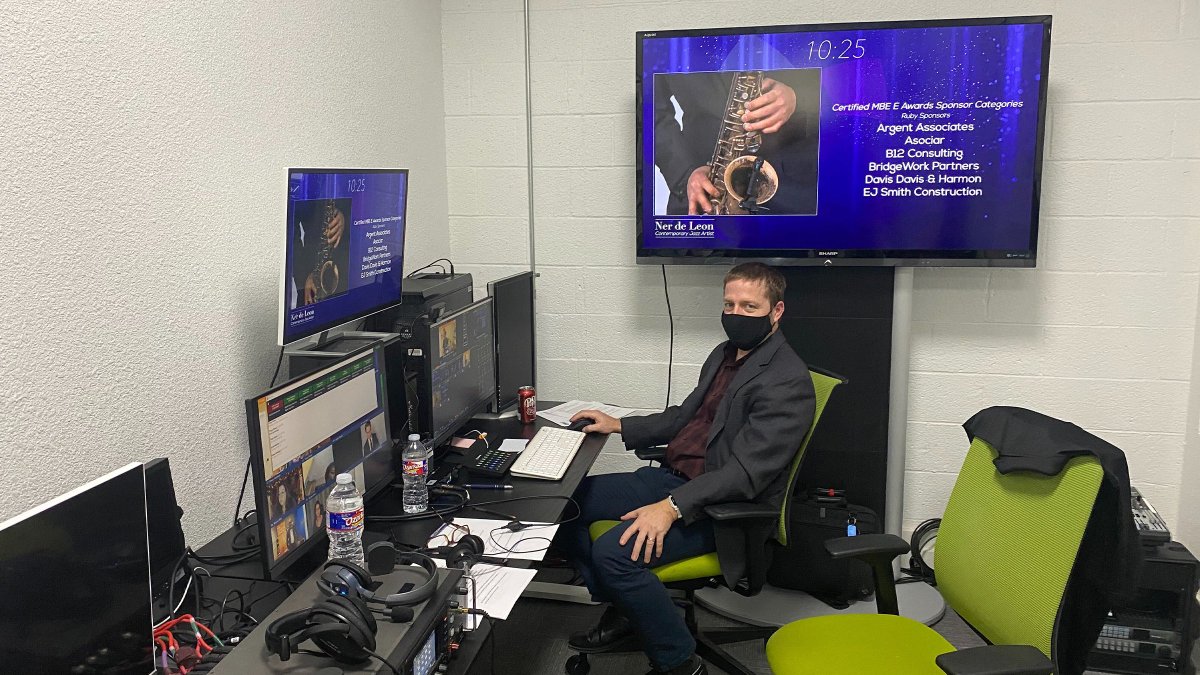 dhd_films's tweet photo. We had a blast last week with @dfwmsdc producing their E Awards Gala. Converting a live show into a virtual event has been one of the most exhilarating services we have added to our list of offerings.

We're blessed to close our 2020 virtual event productions with a great client! https://t.co/6cuOX0zaWw