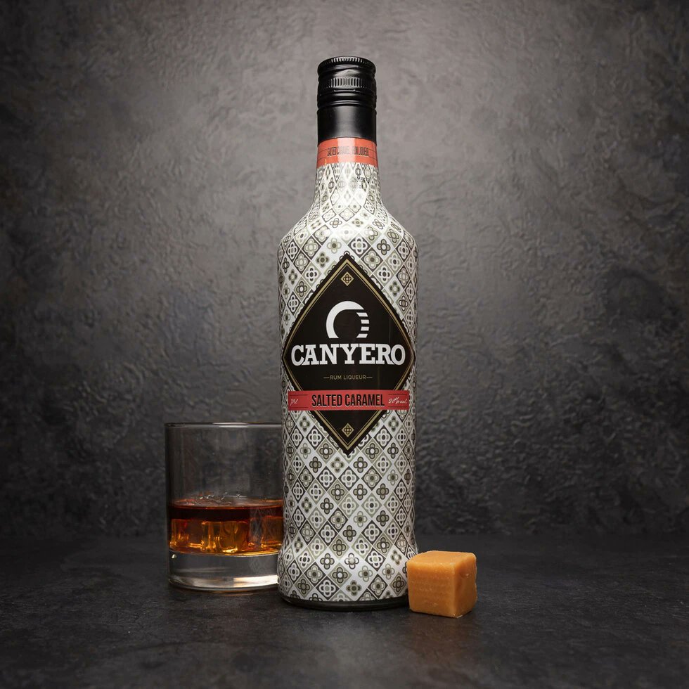 🍹 WIN a BOTTLE OF RUM 🍹
(Worth £15)

🍹 LIKE
🍹 RETWEET
🍹 FOLLOW <a href="/BcnSpiritBrands/">Bcn Spirit Brands UK</a> &amp; Me 🙋🏻‍♂️

Win a Bottle of Canyero Salted Caramel Rum 🍹 For Christmas 🎄
(Worth £15)

📆 Winner Sunday 📆

#Competition #GiveAway #Contest #Christmas #Prize #Win #Gift #Rum #Gin #Free #Retweet #UK