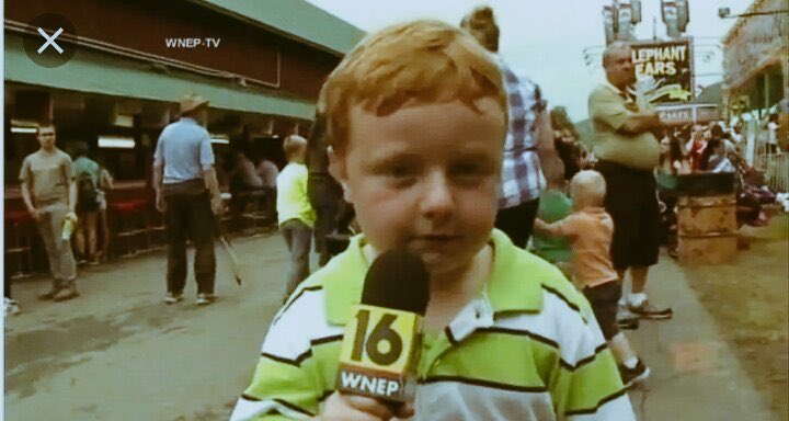 After a short break, ViolenceFC resume today*ASUU still on strike*No sign of harmattan yet in some part of the country*No sight of Agbalumo yetThat will be all from Violence Fc today!I come in peace,but I’ll be here for the violence.