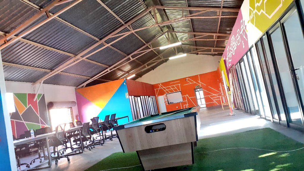 MafIHub's tweet photo. We are gradually bringing colour to Mafikeng.... Mafikeng Digital Innovation Hub, the home of Innovators.....#BuildingCapable4IRArmy @Stellarated @Seda_dsbd @MizKhu @Kenetswe2 @Pinky_Kekana1 https://t.co/6VzfQt63my