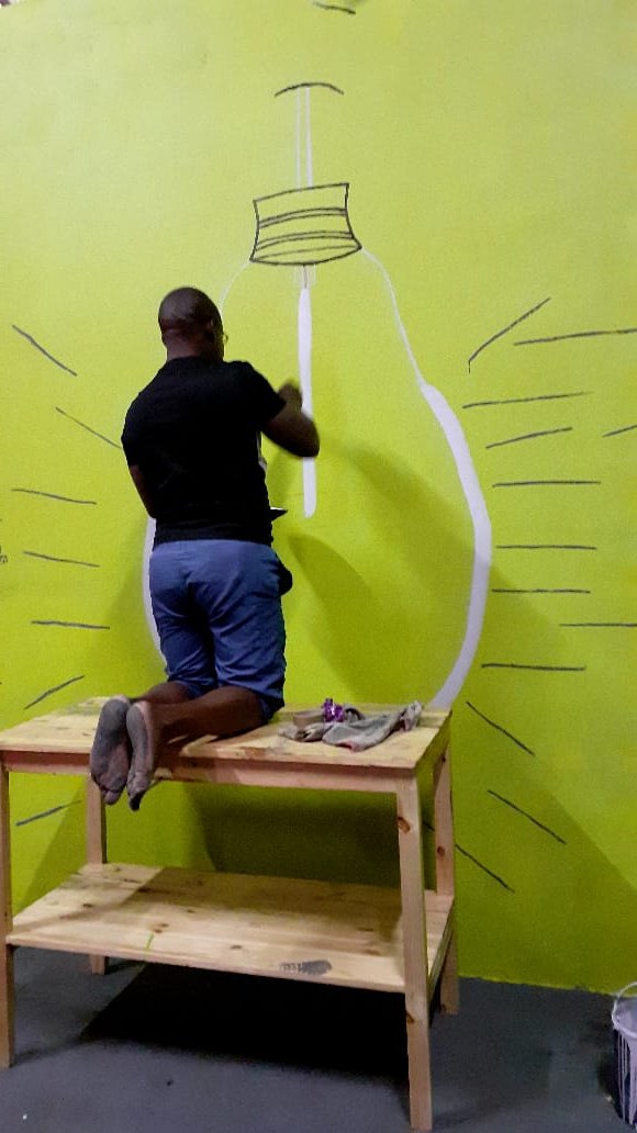 MafIHub's tweet photo. We are gradually bringing colour to Mafikeng.... Mafikeng Digital Innovation Hub, the home of Innovators.....#BuildingCapable4IRArmy @Stellarated @Seda_dsbd @MizKhu @Kenetswe2 @Pinky_Kekana1 https://t.co/6VzfQt63my