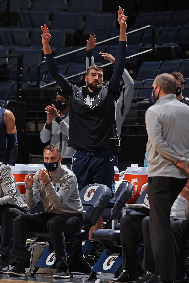 JValanciunas's tweet photo. Getting into the rhythm π
#ThisIsJonas #ProudLithuanian @memgrizz https://t.co/p4Xs6WD5wJ