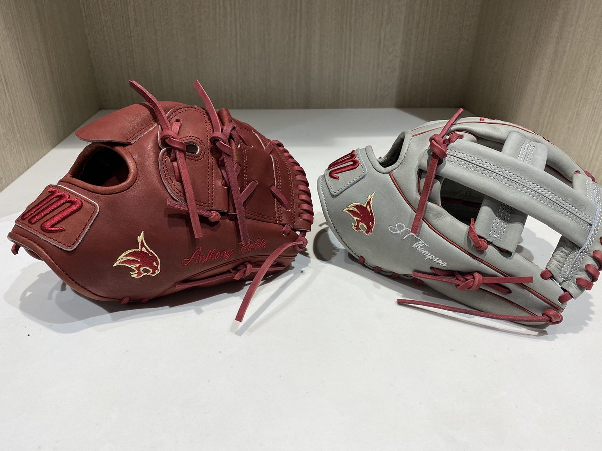 Christmas came early for the Cats! Thanks always to <a href="/MarucciSports/">Marucci</a> and <a href="/justincryer/">Justin Cryer</a> for making our guys look great out there!! #Marucci #EatEmUp