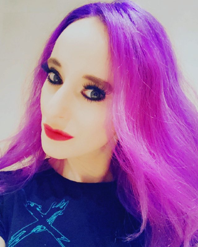 Anne Estella חיה tweet media