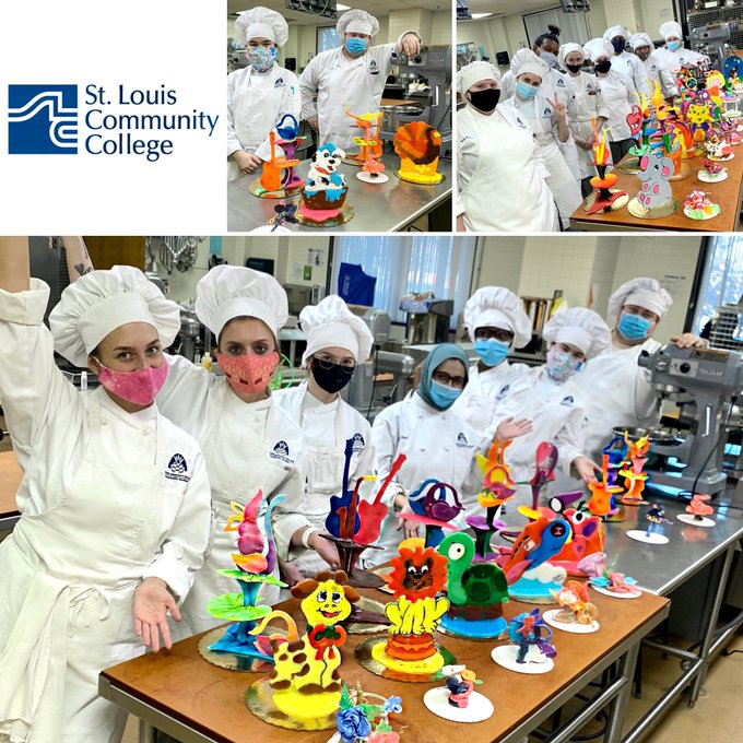 acfchefs's tweet photo. #REPOST: 

The students at @STLCC love playing with sugar! Confectionery art at its finest!

📸:: @chefmartinlopez https://t.co/TyA9teFUOE