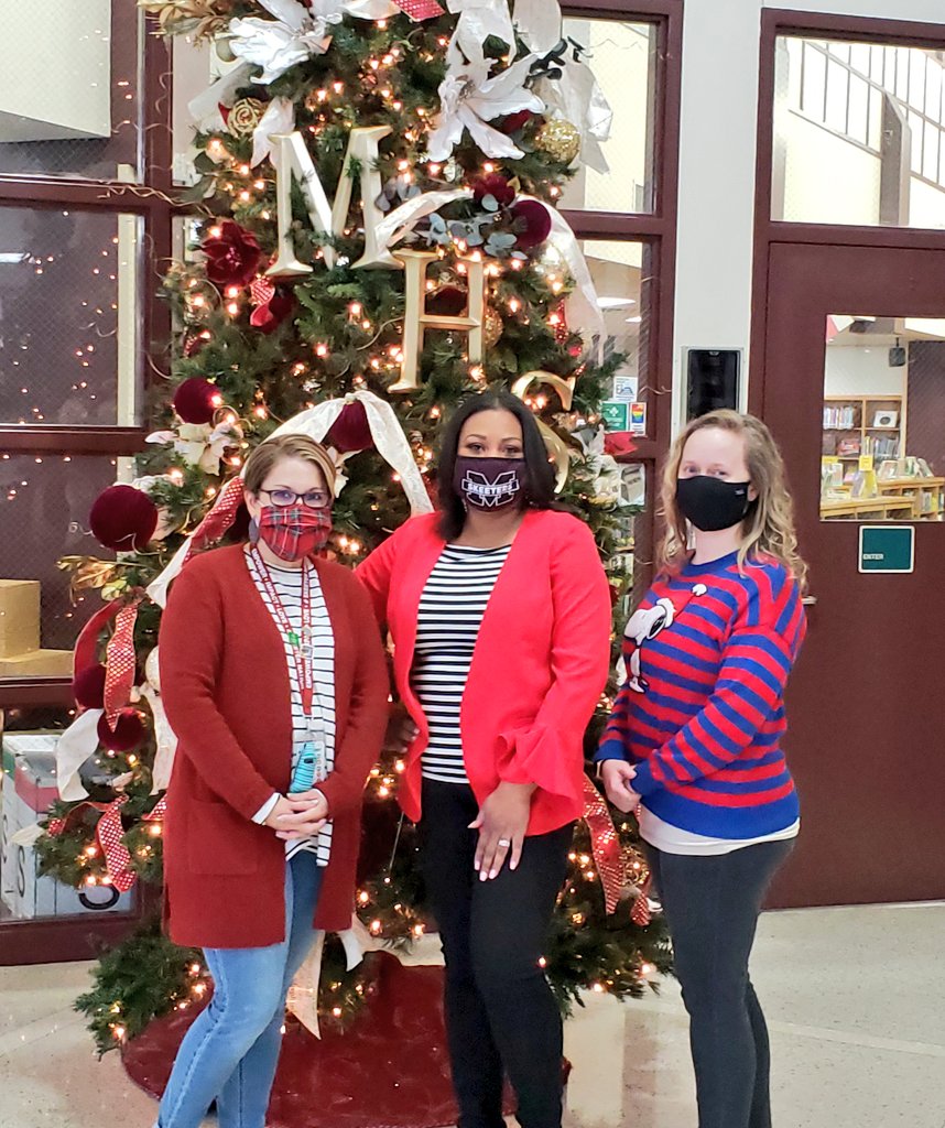 MesquiteHS's tweet photo. On the ninth day of our holiday countdown, our students &amp; staff showed that they have earned their stripes! It was candy cane lane for our staff. #WeveEarnedOurStripes #MHS12Days https://t.co/rja8Ck4T0W