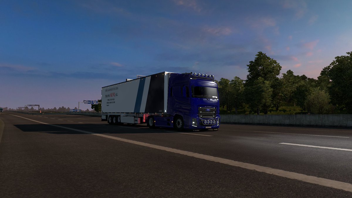 alexxminguet's tweet photo. I'm in love with this truck! @SCSsoftware @ProModsETS2 #ETS2 #FordTrucks #FordFMAX #FMAX500 https://t.co/TEQcVdjk7X