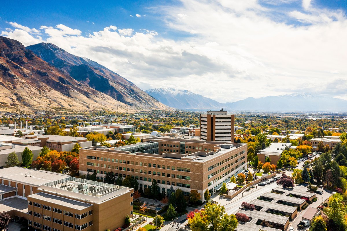 BusinessUtah's tweet image. According to @HeartlandFwd, the Provo-Orem metropolitan ranked No. 3 as the Most Dynamic Metropolitans in 2020. St. George ranked No. 10, and Salt Lake City ranked No. 18. View the criteria and full rankings here: ow.ly/jUKw50CMefq