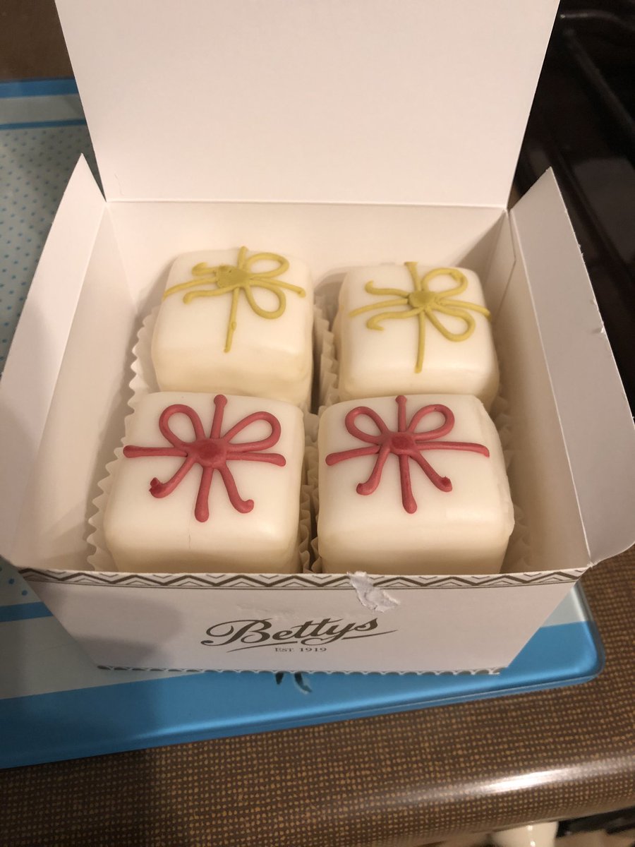 esjames1702's tweet photo. Best early Christmas present courtesy of @Bettys https://t.co/XFTRV22dgW