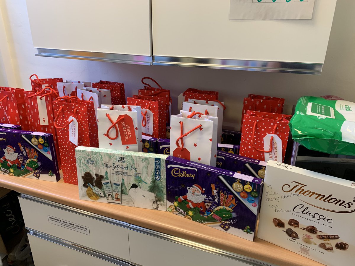 Santa has arrived early on Lister 1
Thank you to everyone for all your hard work, you truly are the best team Merry Christmas everyone 💙❤️ <a href="/debraholmes70/">Debra Holmes</a> <a href="/alison_kinchin/">Alison Dalton</a> <a href="/beldring1/">Belinda Dring</a> @nuhteamcas
