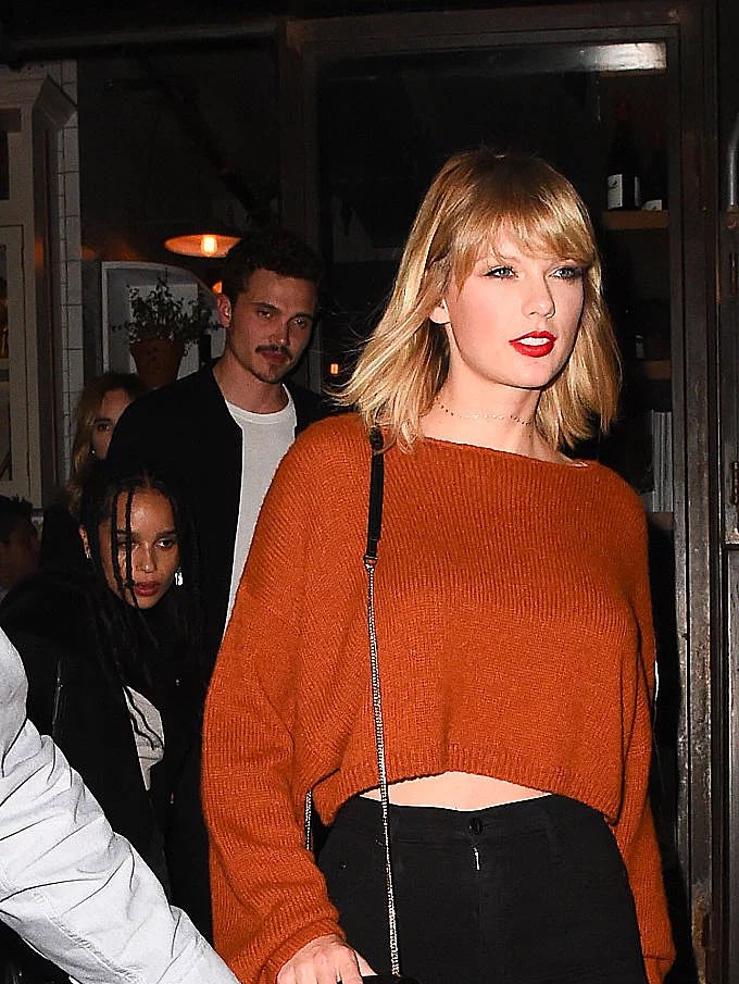 Taylor Swift as Harry Potter’s houses  a thread