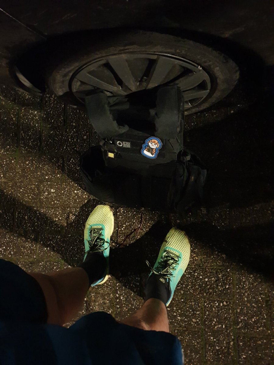 When life gives you lemons, make lemonade. So when all gyms are closed because of COVID-19 measures we grab our gear and do our training outside 💪🏻