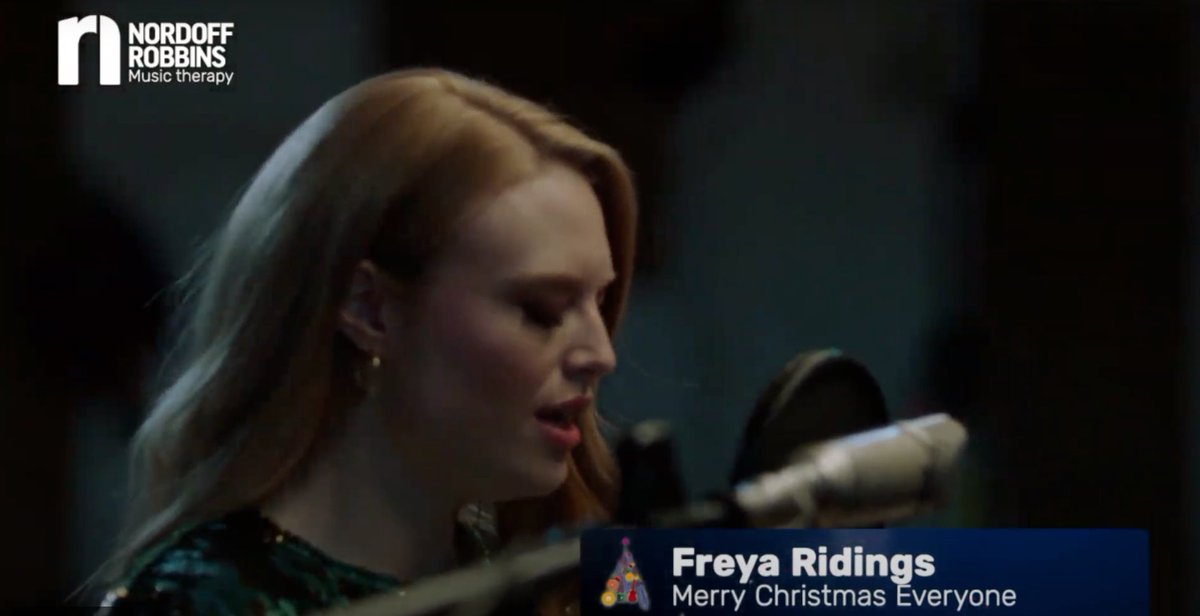 nordoffrobbins's tweet image. Next we have a stunning performance by talented English singer-songwriter: @FreyaRidings with a very special version of 'Merry Christmas Everyone'. 💗 🎤 
Don't miss it! You can watch an donate here: bit.ly/32QeolF
#FreyaRidings #singer #fundraising #charity