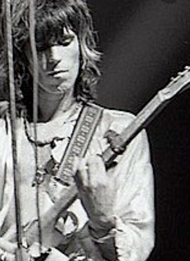 denajag's tweet photo. #HappyEarly #Birthday ๐
#December18th #riffmaster #KeithRichards #77years ๐ธ #Foreveryoung ๐ค๐ธ๐ผ https://t.co/QcsEsrBRf1