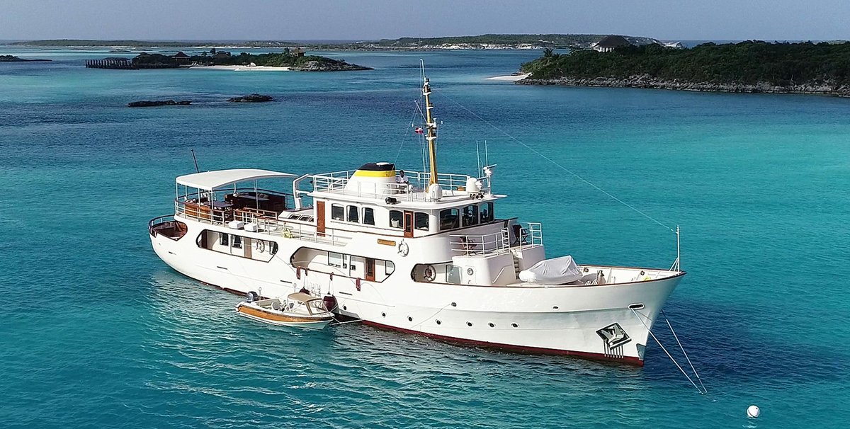 Joshgulbranson1's tweet photo. MONTREVEL - A true classic gentleman’s yacht in every form. She went through a well-executed rebuild in 2001 and for the last 6 years has been meticulously cared for. https://t.co/xfP4oGUR1f #joshgulbranson #fraseryachts #yachtbroker #yachting #megayacht #luxuryyacht #montrevel https://t.co/f1C5sB1dof