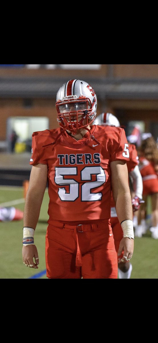 wall_ryder's tweet photo. These past 4 years at Travis have been truly unforgettable, THANK YOU @TravisTiger_FB Coaches! It was a hell of a ride. #52out #76out https://t.co/7w4fHYEIqh