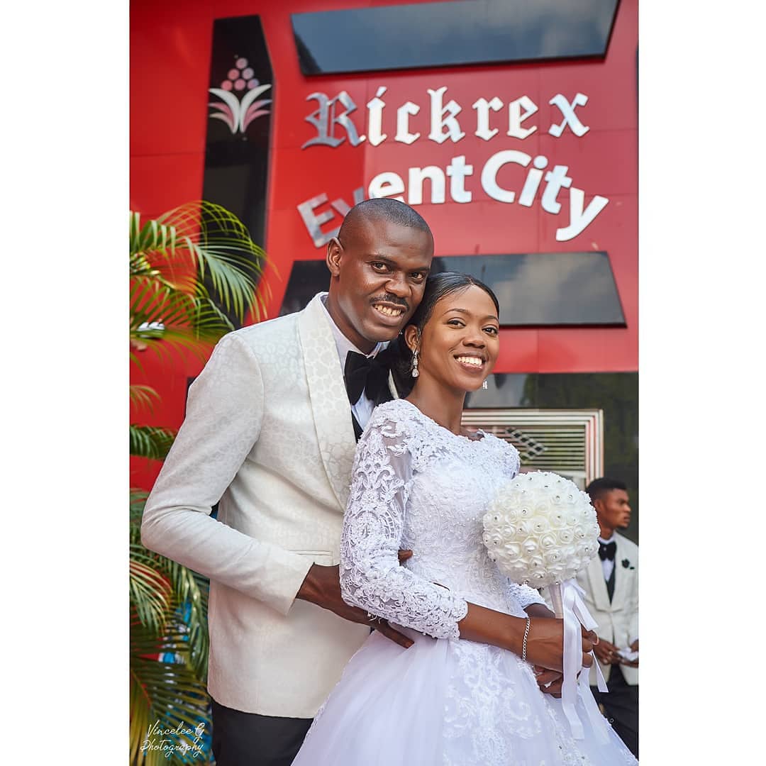 RickRexEvents's tweet photo. Throwback to December 5th when Unique &amp; Stanley celebrated their Reception at Benin City's Premier Event Space. It was indeed a colourful event. 

We can't wait to host that special event of yours. Be it Weddings, Birthdays we would make it memorable. Give us a call today! https://t.co/jVnG4T5gLb