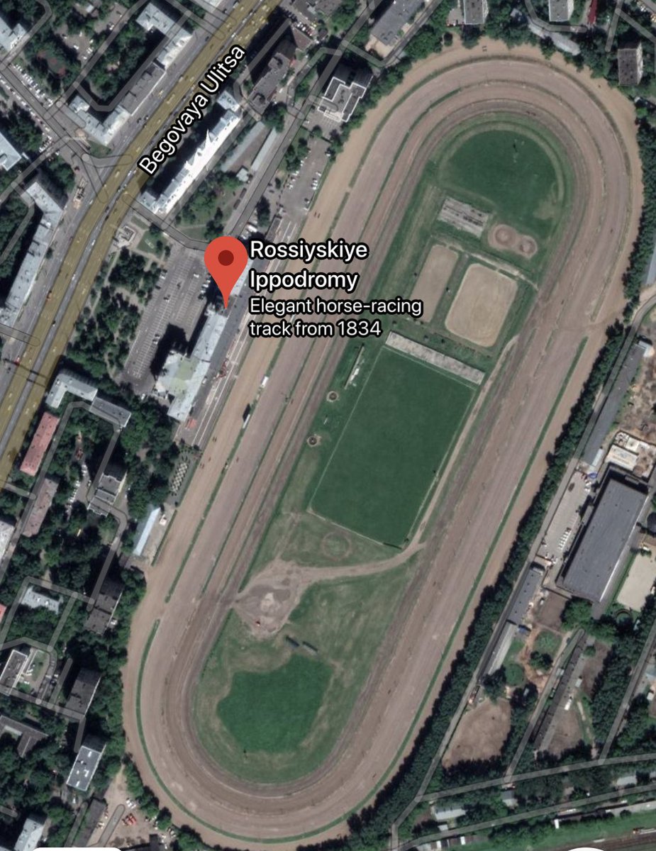 10 - CENTRAL MOSCOW HIPPODROME - RUSSIA  Russia has a full programme and a few courses but is not at the level of the main European countries. A lot of European cast offs end up standing for stood over there.