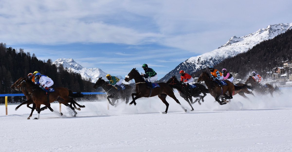 6 - ST MORITZ - SWITZERLAND Probably the most familiar course on the list, St Moritz is only on during a very short period of time each year when the lake freezes over. The venue has been very popular recently with  @TheMelbourne10 ,  @johnbestracing and  @osbornejamie
