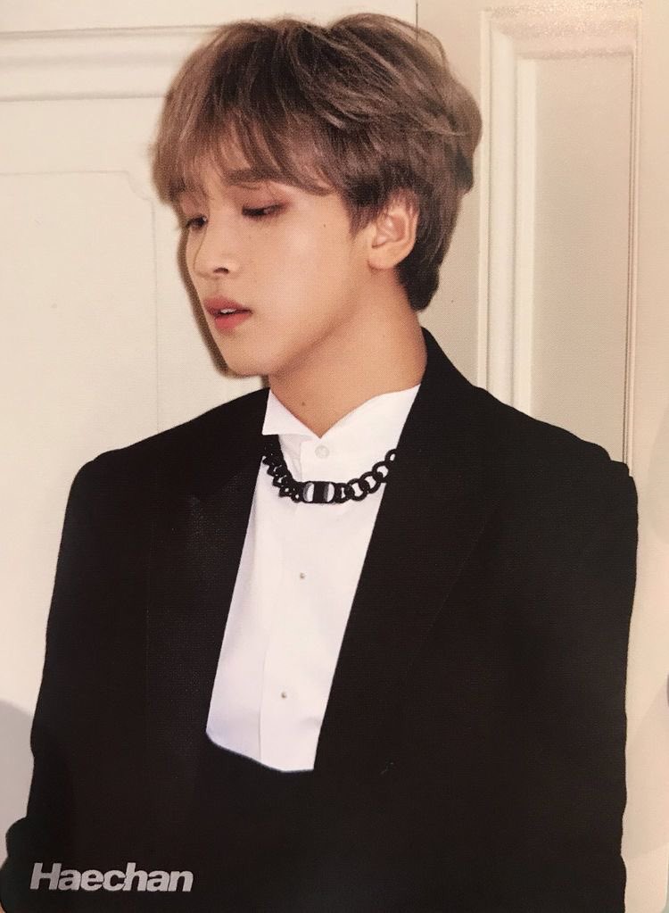 haechan being breathtaking ; a thread