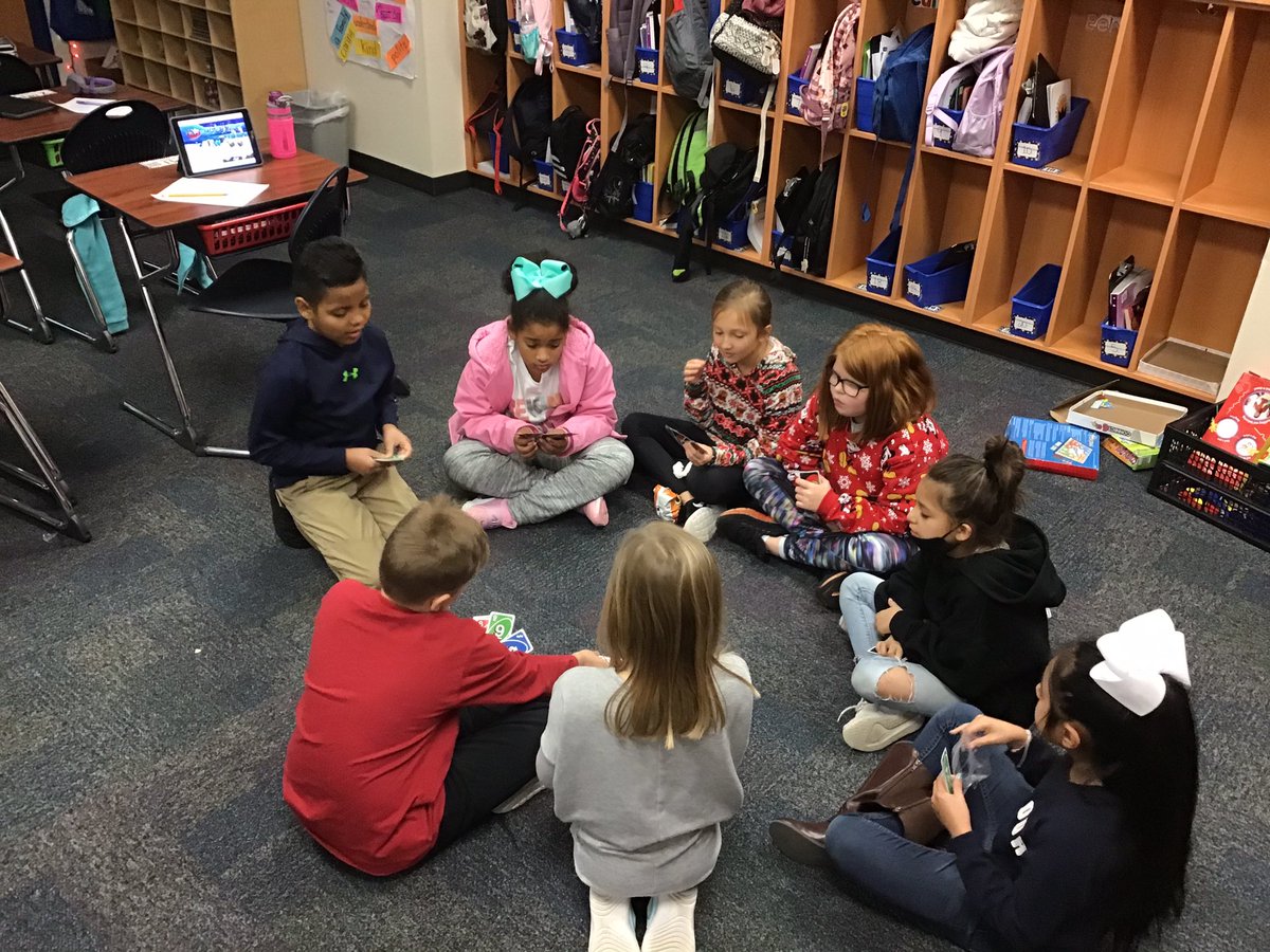 dunnreadit's tweet photo. Rainy day recess and a birthday boy reading to the class🎄#bestatYES #tenyearsYOUNG https://t.co/Z4V6YgmV9Y