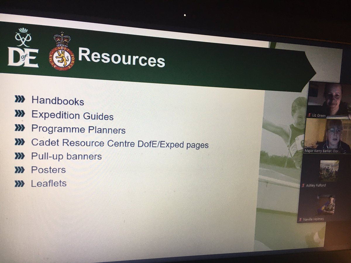 ACFADofE's tweet photo. Great to be able to brief and update senior leaders from across HQSW on all things DofE, alongside the amazing @ACFADofEHQSW ! Thanks @ColCadetsSW for the invite and @ArmySWcomd for your support! #DofE #ACF #InActionTogether @ACFColCadets @SO1TrgHQCadets https://t.co/QmrKs4HCRe