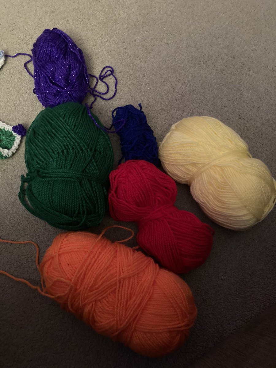 mrsapea's tweet photo. Wonderful #bestpracticeforum : COVID community treatment options tonight @RakeshKoria ....inspiring contributions from @jupiterhouse1 and many others. Team work the key. I crochet to keep focus when tired and during the meeting the balls of wool became.... https://t.co/93LiHYzLlc
