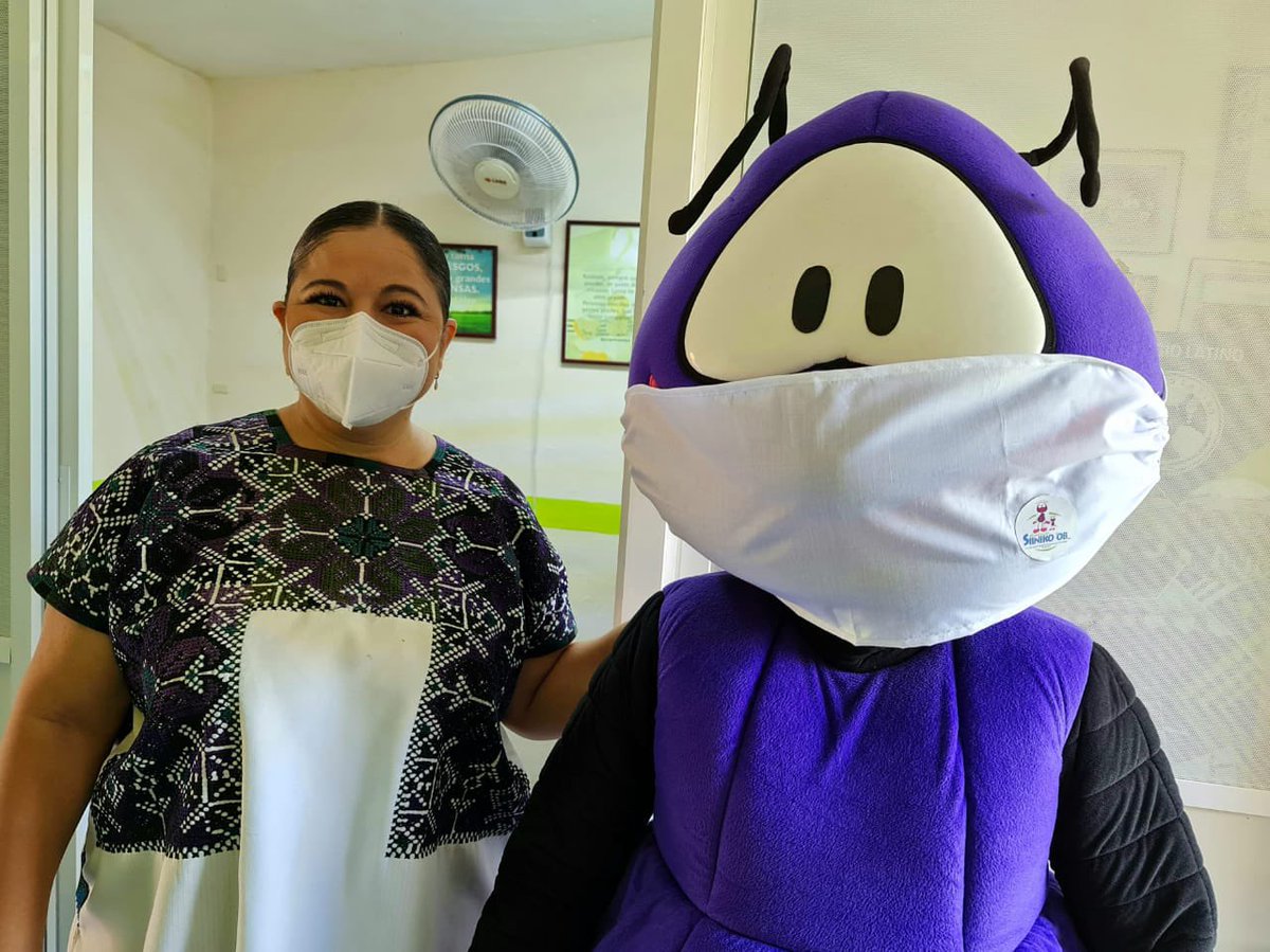 Siinikoob's tweet photo. Agradecemos a la Lic. @MaryHadad por su donativo a nuestra campaña “Santa se queda en casa”, que realizamos en coordinación con @GrupoSipse. ¡Muchas gracias! https://t.co/i83kavK8iR