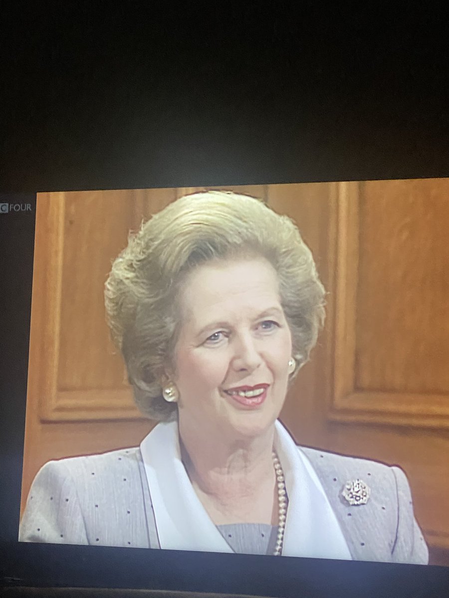 BennyBlanco22's tweet photo. What an absolute twat she was #Cnut #thatcheraverybritishrevolution #bucktooth #toryscum #ToryLies #ToryCorruption #ToryScumBags https://t.co/wr122d6hbn
