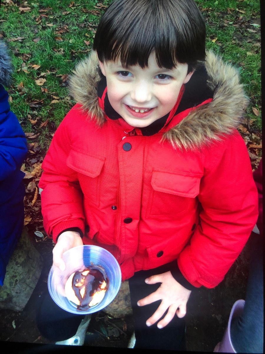 BillinghamSth's tweet photo. Pancakes cooked in the garden with @ScoutedSam  yesterday for year 1 https://t.co/YYR64SI0WO