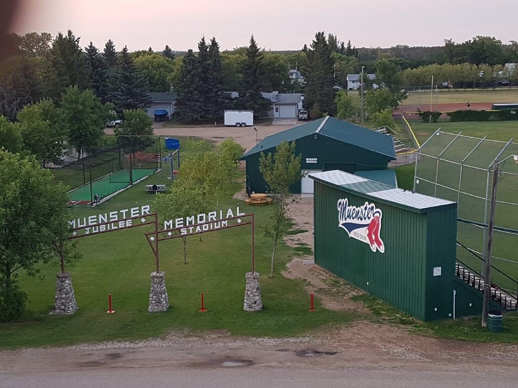 garret_korte's tweet photo. @baseballcanada @Baseball_BC @BaseballAlberta @BaseballSask @BaseballMB @BaseballOntario @baseballquebec @_Baseball_NB @baseball_ns @BaseballPEI1 @BaseballNL #CDNBallparks James Korte field in Muenster Sask. @MuensterSox https://t.co/0VjWobGbQp