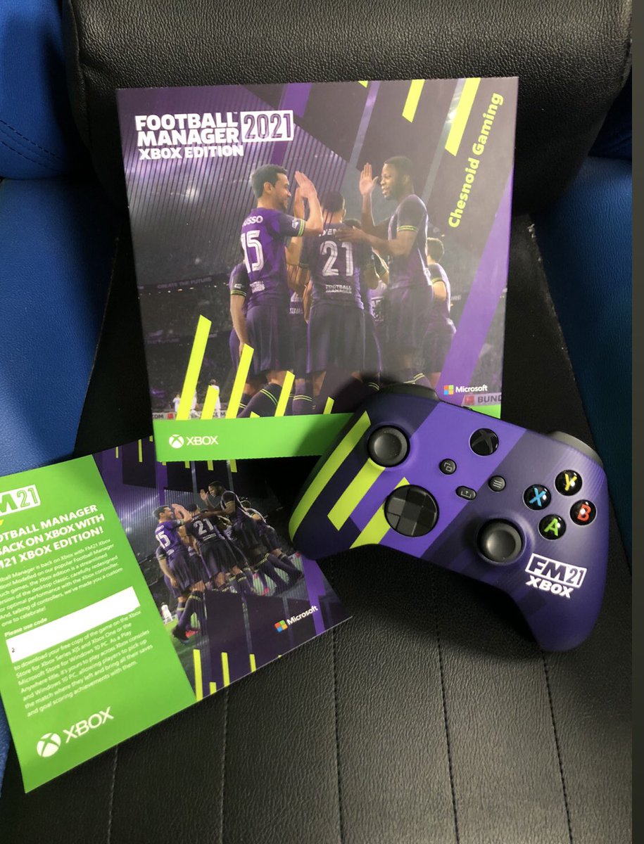 ChesnoidGaming's tweet image. To celebrate the release of @FootballManager on @xboxuk the guys at FM have very kindly sent over a custom controller for the Series X! 

Not only does it look amazing but there's also a code for the game on Xbox that i'll be giving away!

Winning is easy. RT this and follow me😬