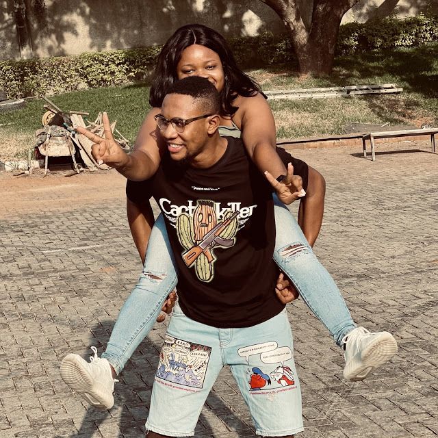 #EndSARS Convener, Savvy Rinu Shares Lovely Photos With Her Boyfriend #WOLCHE #WAYTOOBIG #freeomahlayandtems
Read more >> buff.ly/3aee30F