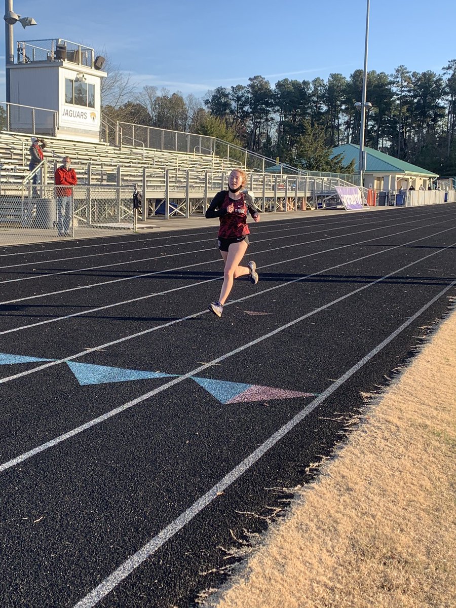 CRHSXCTR tweet media