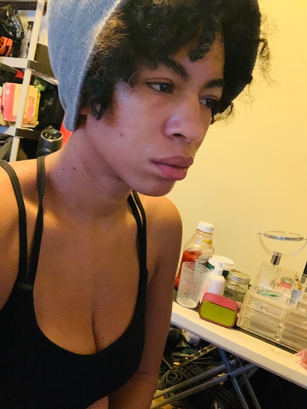 low_self_aqueen's tweet photo. I know there’s a platform for this. Idc.  I chose this for a reason. https://t.co/lFWBd1zanw