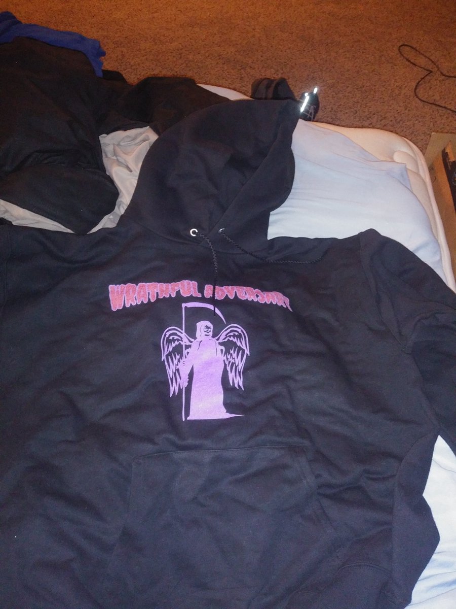 WrathfuI_'s tweet image. Thoughts? 🧥🧥