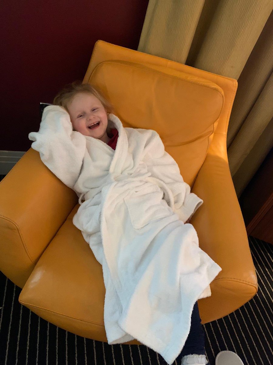 nicci_24's tweet photo. Elsie-May has had a lovely time over the weekend celebrating turning 5 today. A teddy bears tea party, gatecrashing mummy at Hard Days Night, a trip to Dunham Massey and becoming a real life Barbie ❤️ @receptionSPST @MissJacksonSPST she can’t wait to see u all tomorrow 🥳 https://t.co/osqOvdNou1