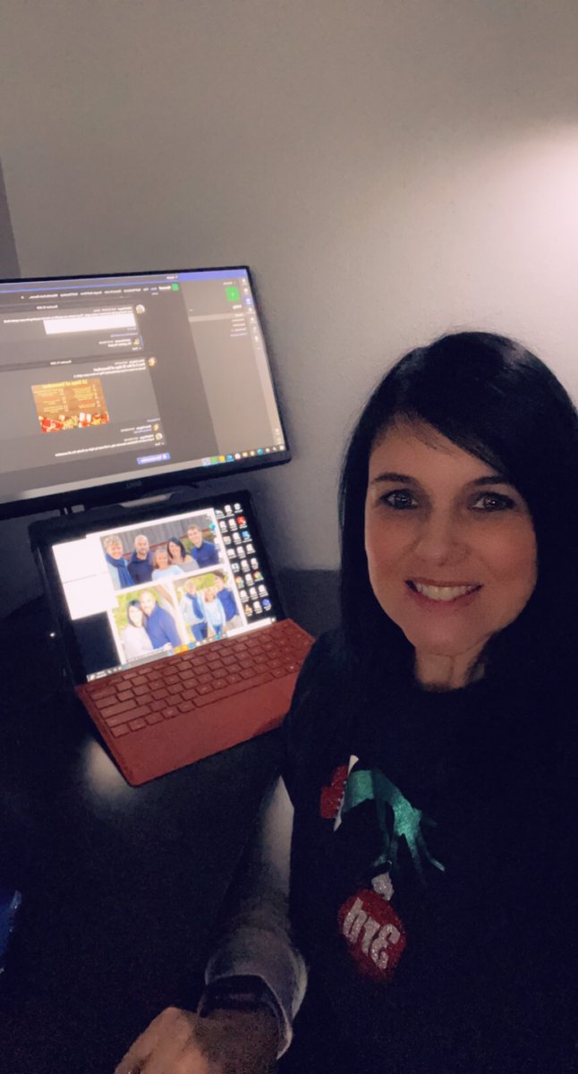 Thank you <a href="/chrislarsensf/">Chris Larsen</a> and <a href="/bgarlinghouse/">Brad Garlinghouse</a> for the game changing monitor to help my COVID teaching! twoscreensforteachers.org via <a href="/2ScreenTeacher/">Two Screens for Teachers</a>