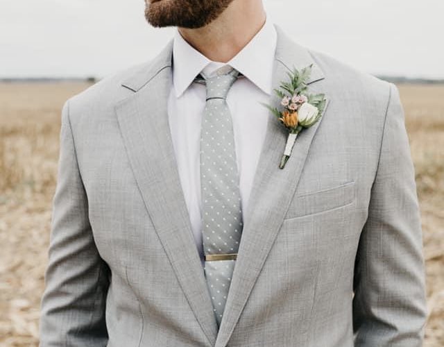 There’s so much excitement for the bride to find the perfect gown, but don’t forget about the perfect tux! Love all these styles from some of our grooms! Which is your favorite?! 

#kandkweddings #weddingday #weddingtuxedo #weddingtux #tuxedo #groom #groomtobe