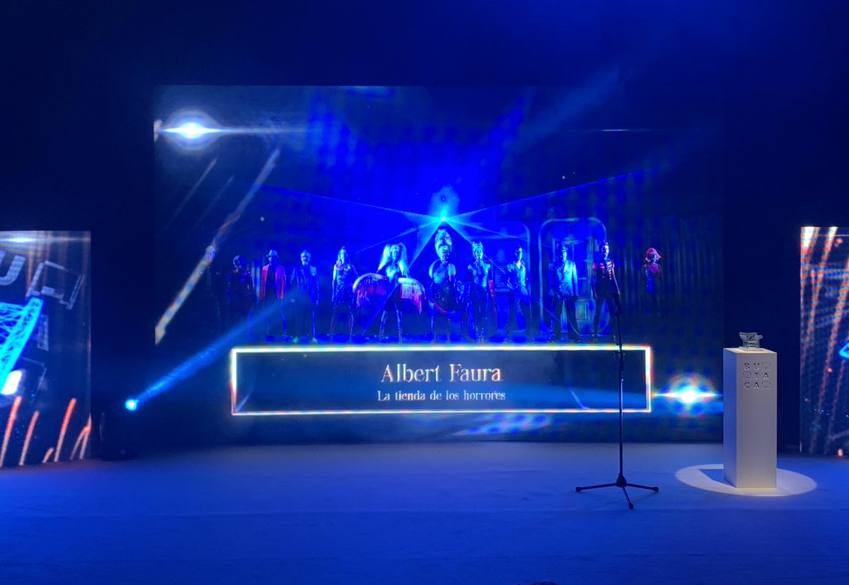 ESTEM QUE EXPLOTEM D’EMOCIÓ🤩⚡️💥

Aquesta nit la <a href="/TiendaHorrores/">La Tienda de los Horrores</a> s’ha emportat 4 <a href="/PremisButaca/">Premis Butaca</a>!

🛋Millor Musical
🛋Millor Actriu de Musical <a href="/Dianargus/">Diana Roig</a> 
🛋Millor Actor de Musical <a href="/marcpociello/">Marc Pociello Pla</a> 
🛋Millor disseny d’il·luminació <a href="/fauraalbert/">Albert Faura</a> 

Mil gràcies a tots💙
#premisbutaca