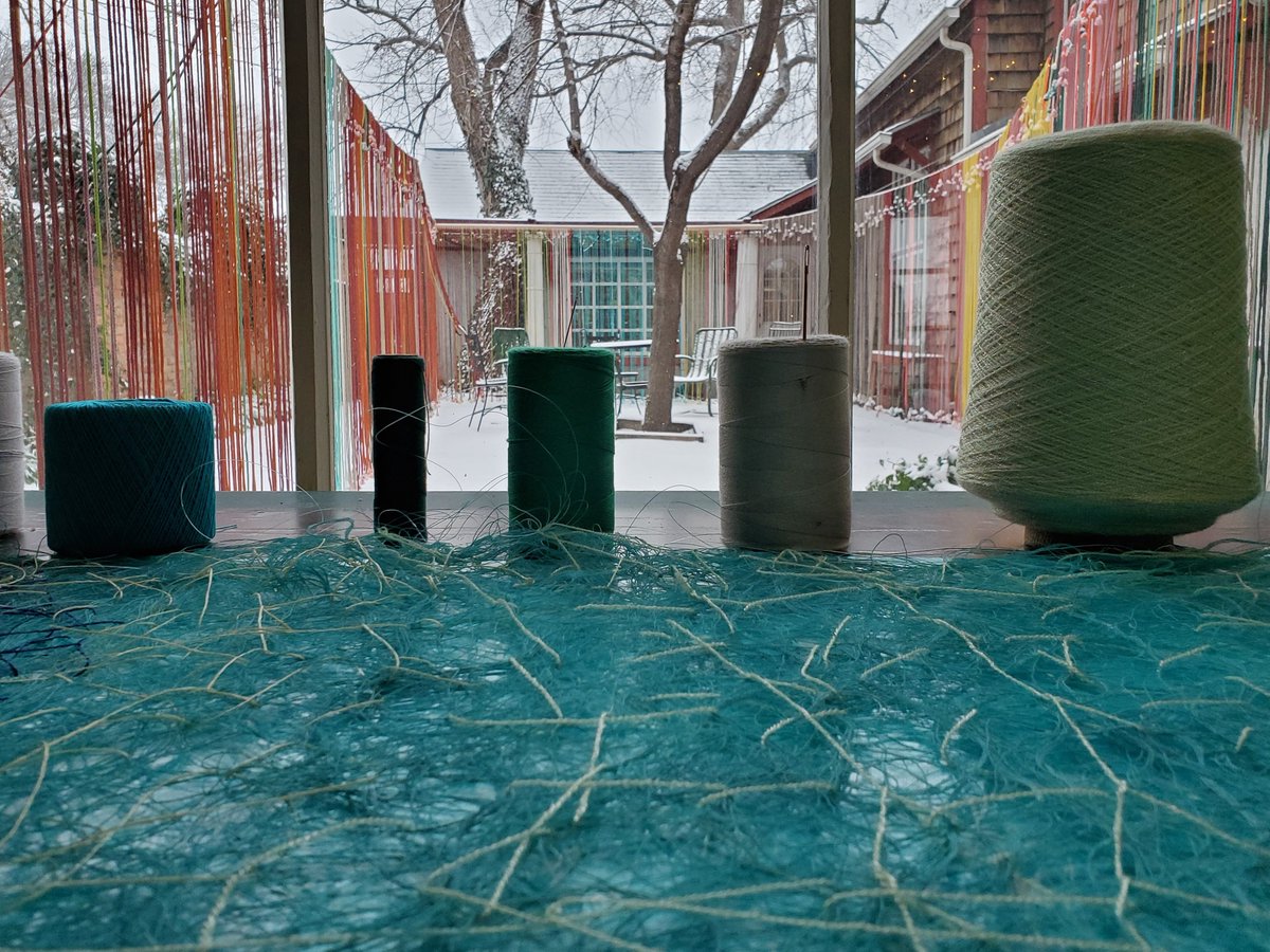 LesterRaymer's tweet photo. Just a little bit of a frosting. #redbarnstudiomuseum #artistinresidence #raymersociety #visitlindsborg https://t.co/lf50v0pnY3