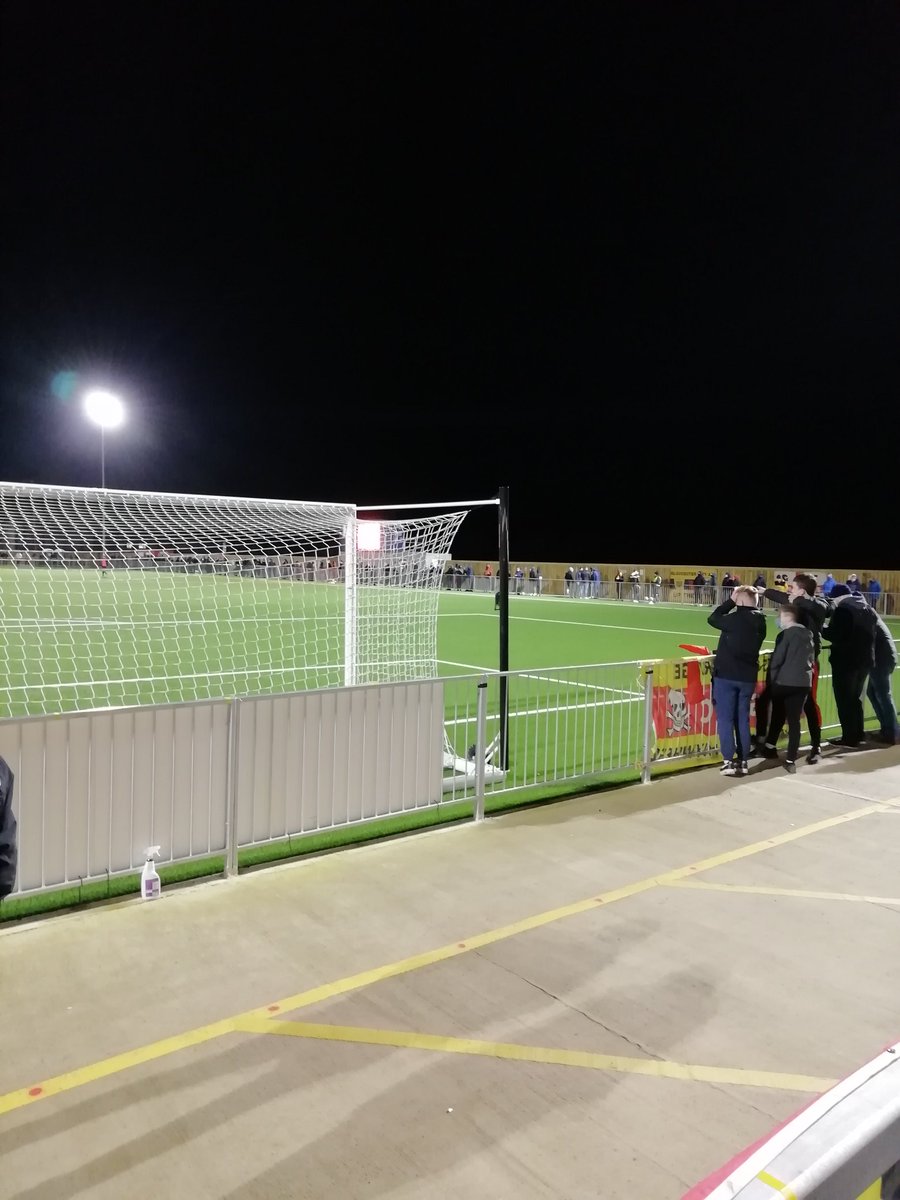 Chris_Warrior's tweet photo. Great win for @GCAFCofficial tonight over an impressive @needhammktfc who battled well after being 3 down early doors. @Jackkkjames and @tomosullivan10 impressing with great displays tonight

Praying we get to welcome fans again on Boxing Day against Leamington 🙏🏻 #NoTier3 https://t.co/wgw0lxIx43